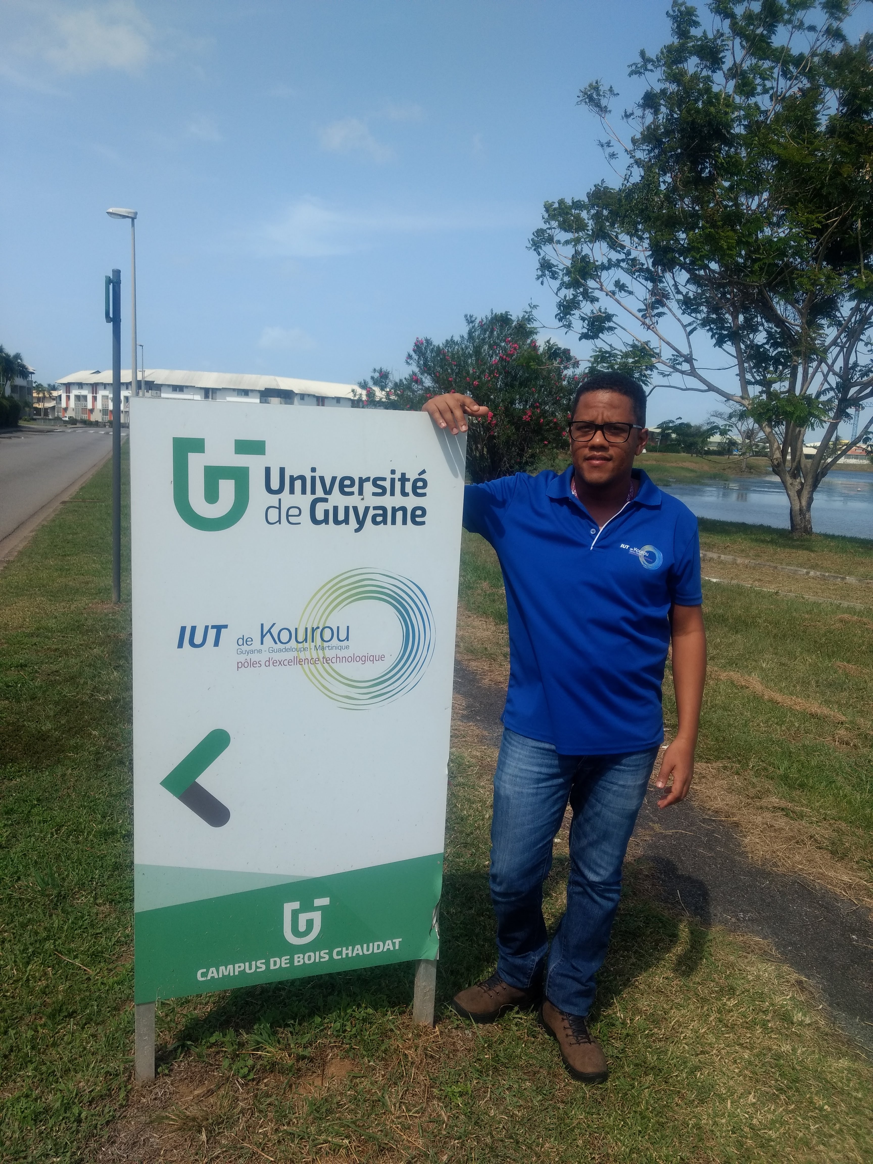 Aluno do Programa de Pós-Graduação em Engenharia e Computação e Sistemas participa de trabalho nha Universidade da Guiana francesa
